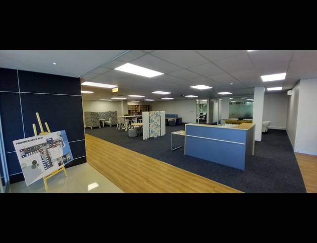 1,609M² OFFICE TO LET IN WOODMEAD